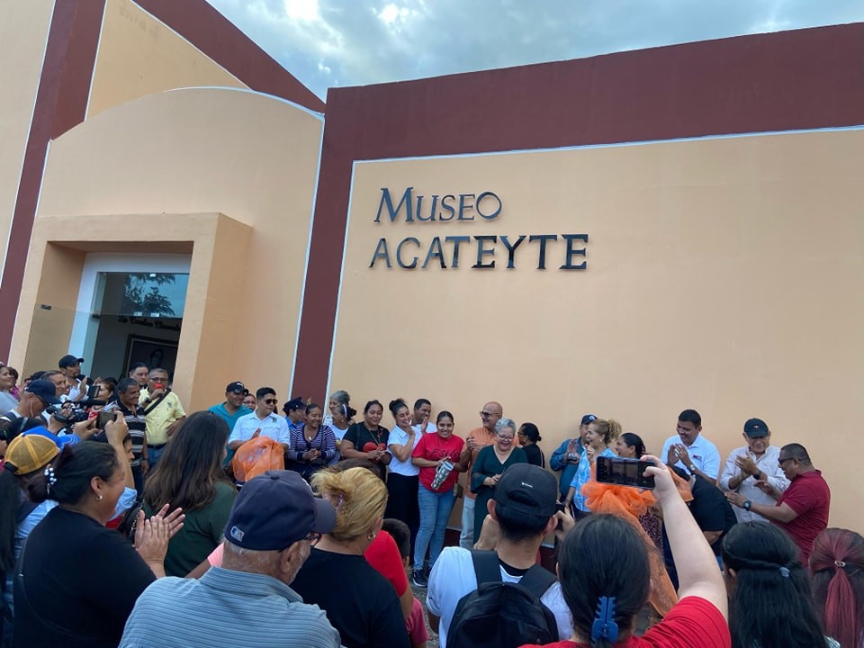 MUSEOS1
