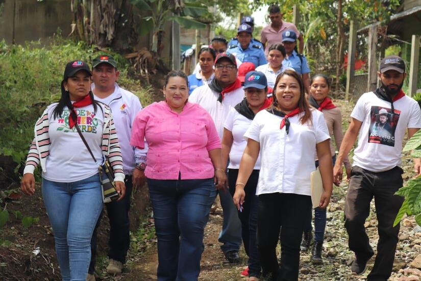 SIUNA-(8)