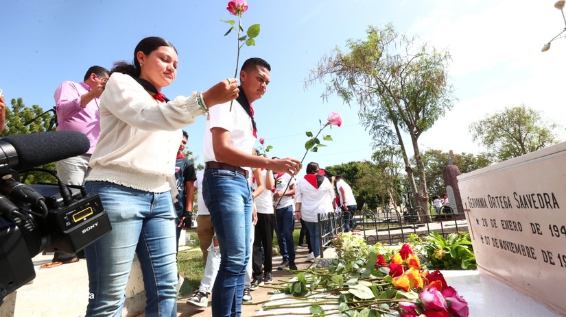 FLORES-(18)