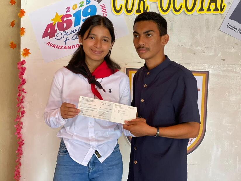 becas-3