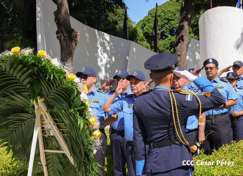 Comandante-Carlos--(7)
