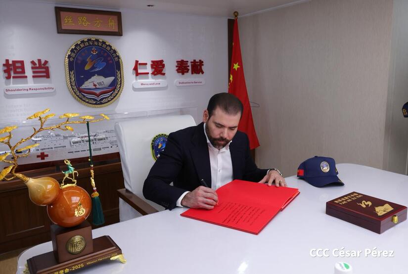 BUQUE-CHINA1