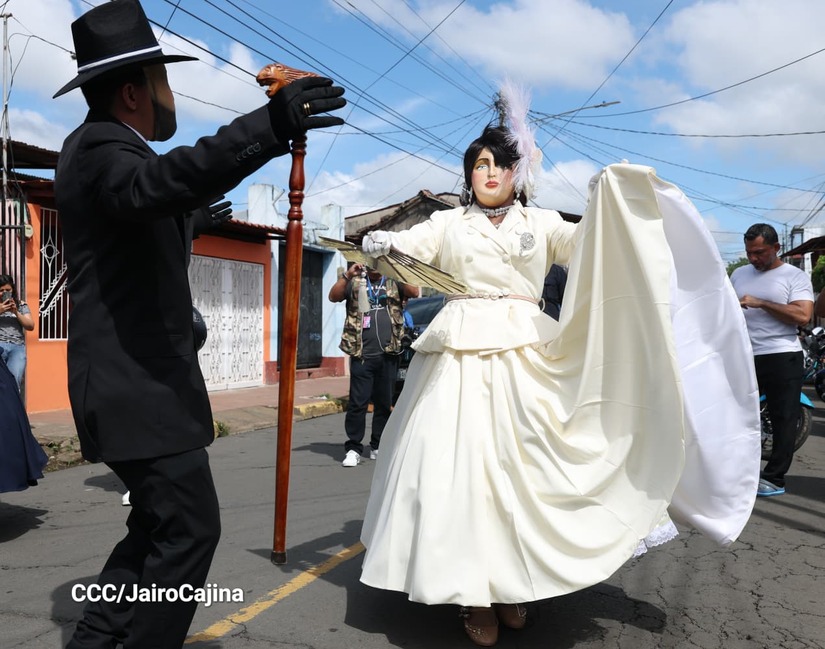 BAILE-(1)