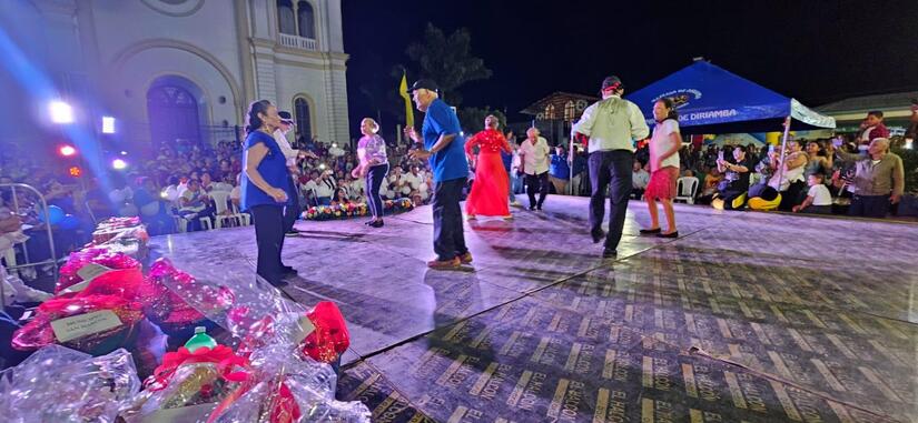 FESTIVAL-(7)