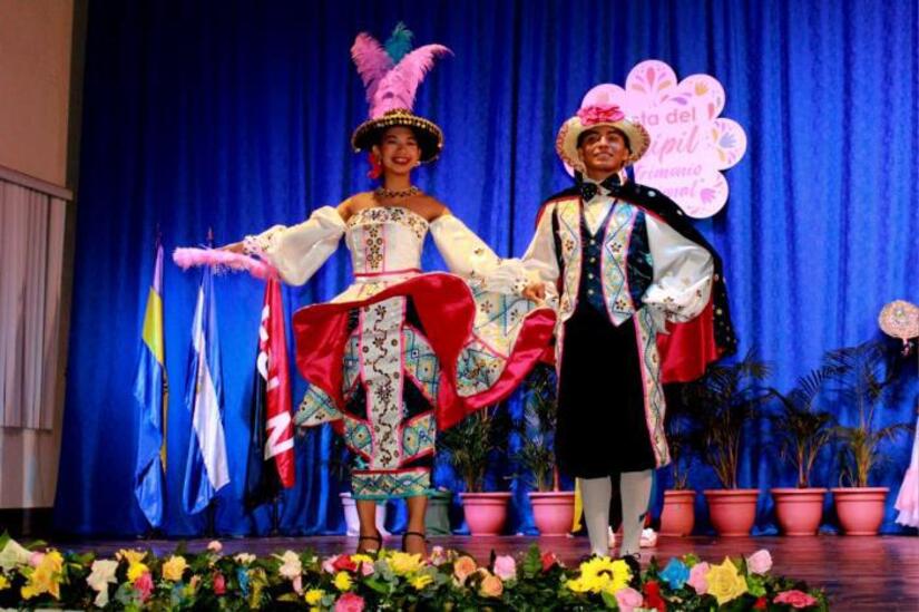 HUIPIL13