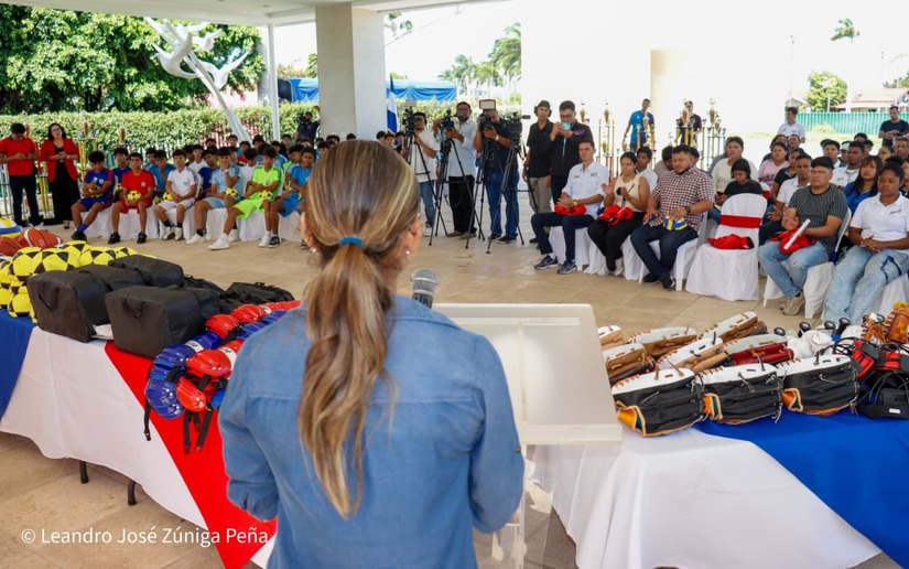 Material-Deportivo-35