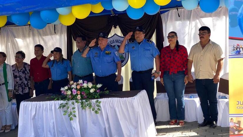 POLICIA9