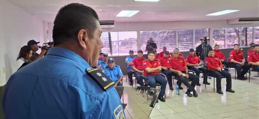 BOMBEROS4