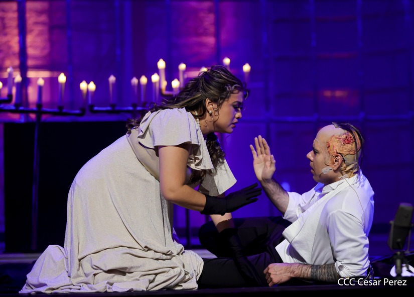 INCANTO--(40)