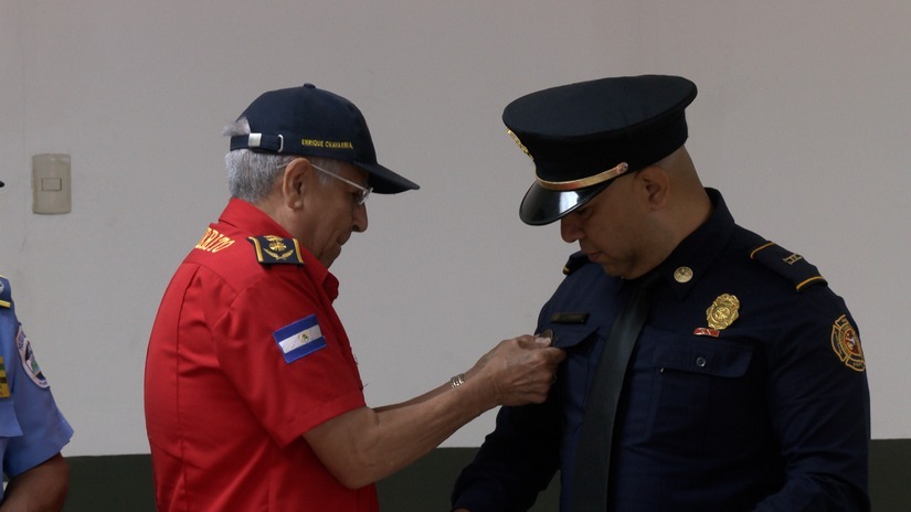 BOMBEROS-(7)