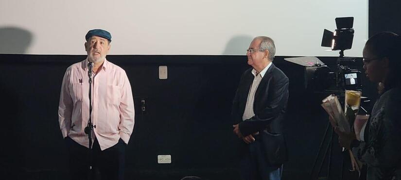 CINE-(2)