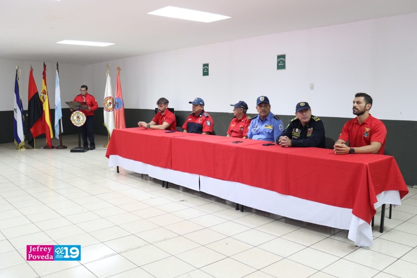 Bomberos-Unidos-1