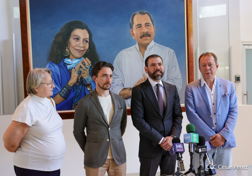 ARTISTAS2