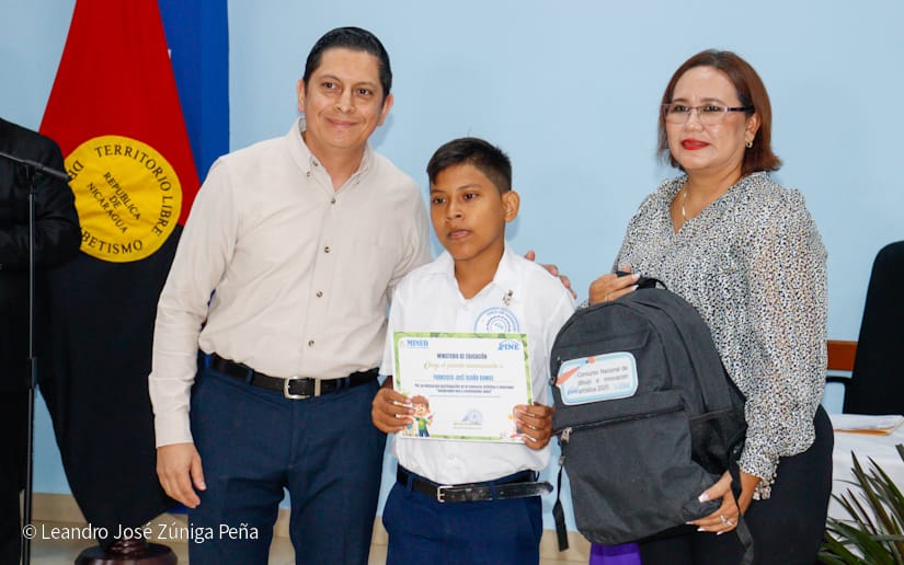 PREMIO8