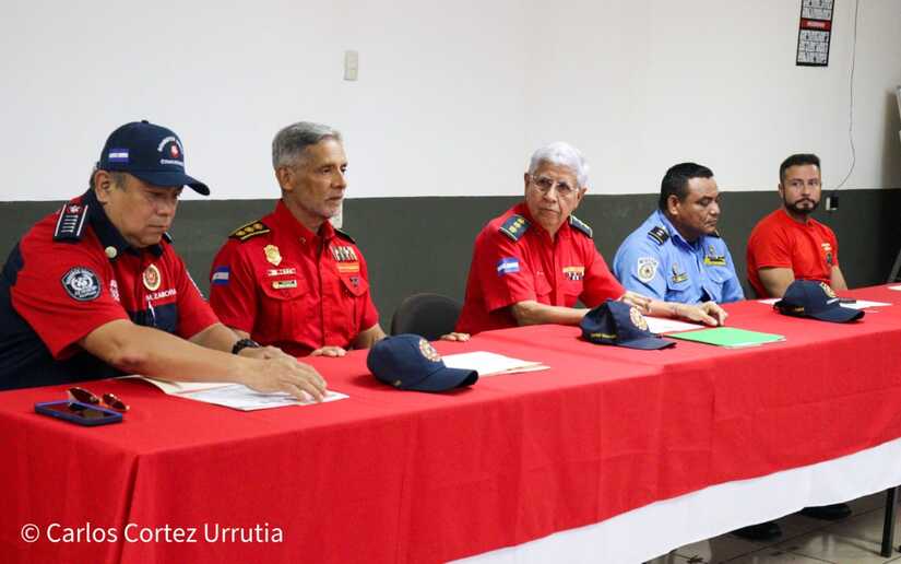 BOMBEROS-10