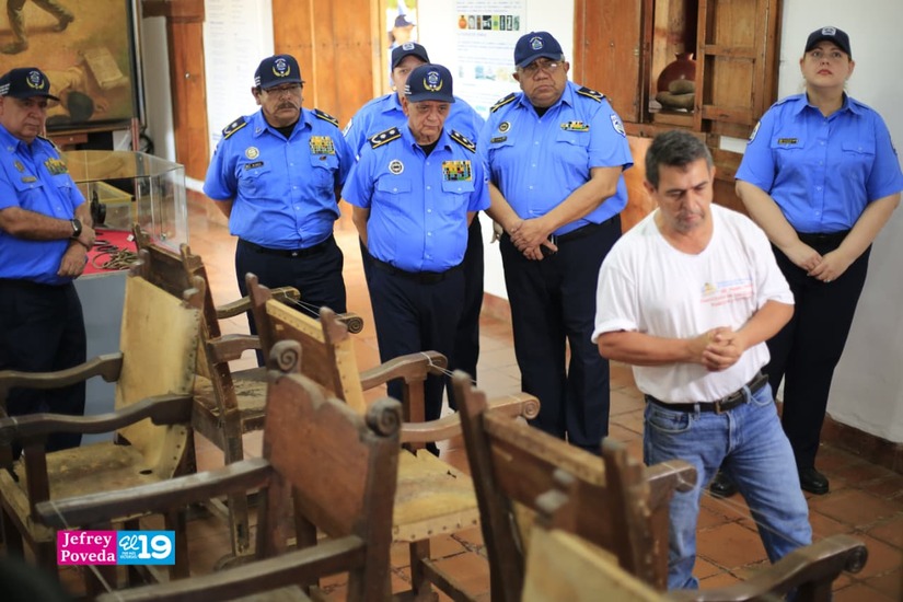 POLICIA-(22)