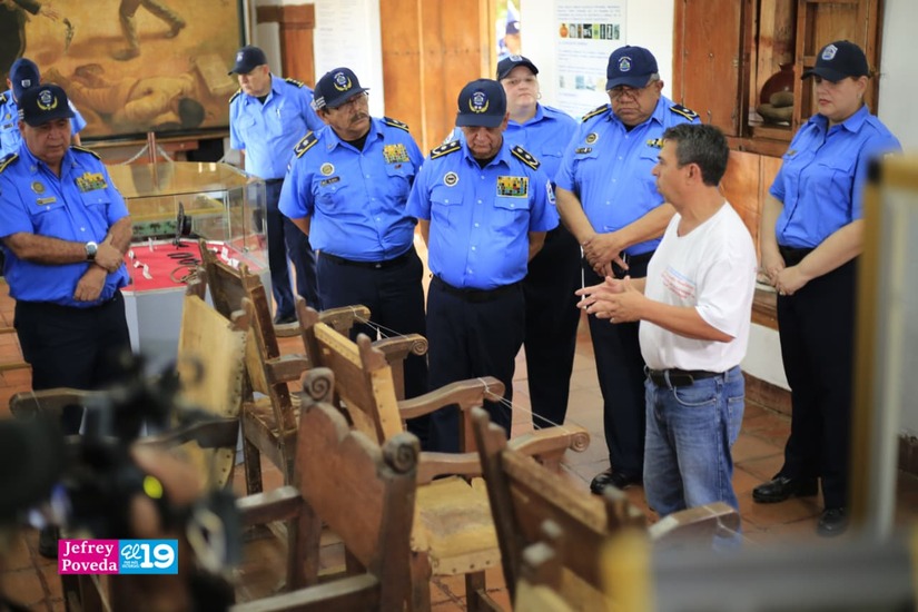 POLICIA-(25)