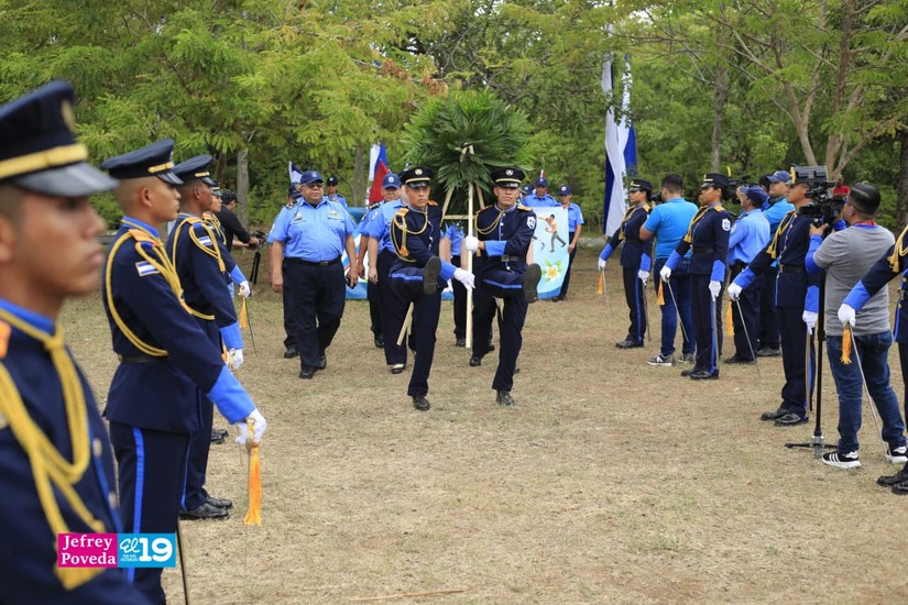 POLICIA-(9)