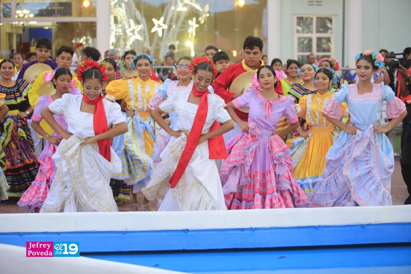 Huipil--(1)