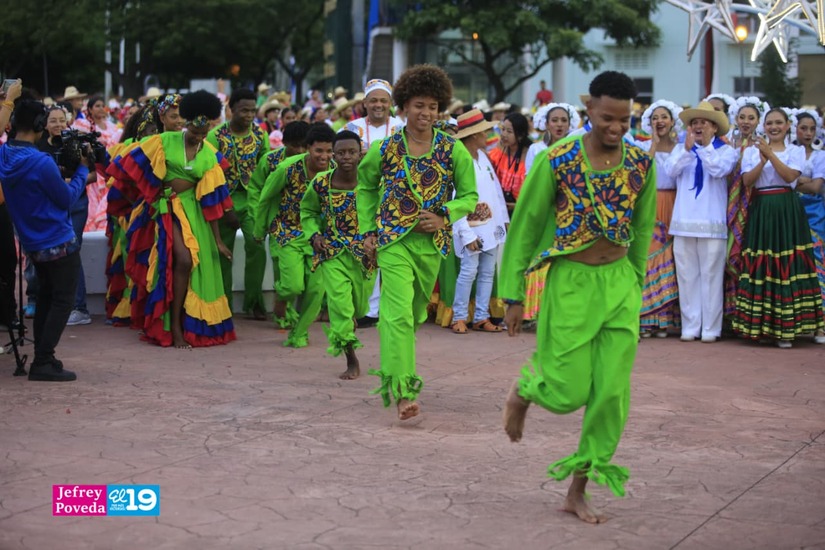 Huipil--(42)