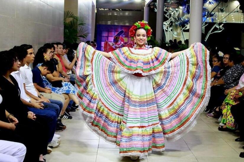 Pasarela-Huipil-10