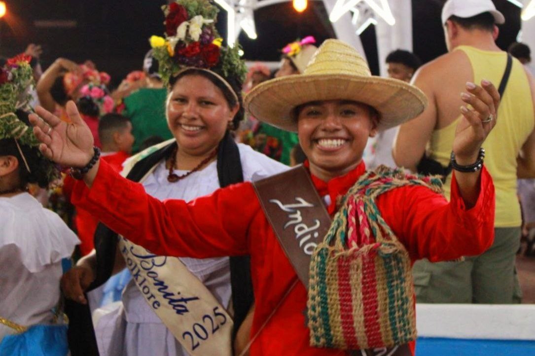 HUIPIL16