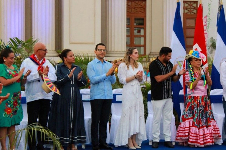 HUIPIL7