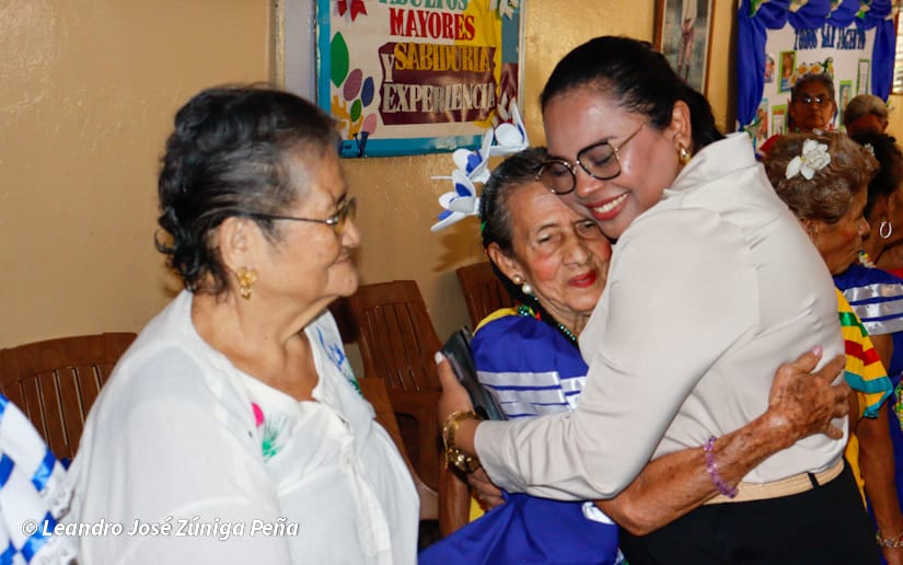 Adultos-Mayores-39