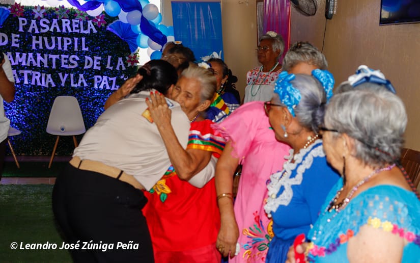 Adultos-Mayores-40