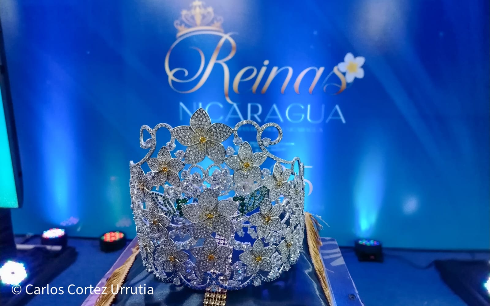REINAS18