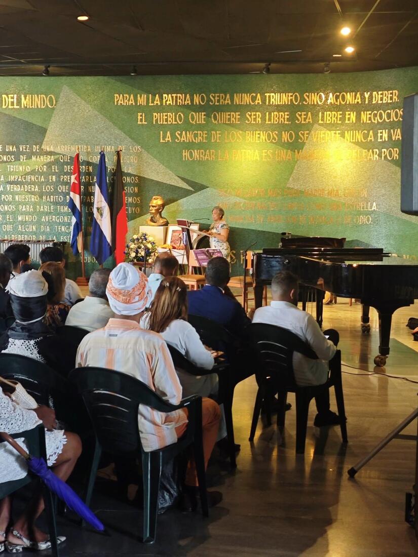 CUBA-(19)