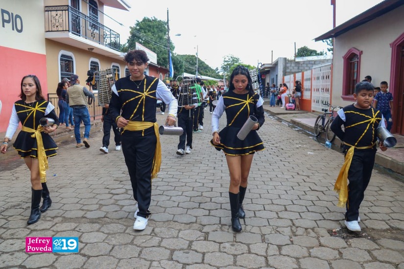 BANDAS14