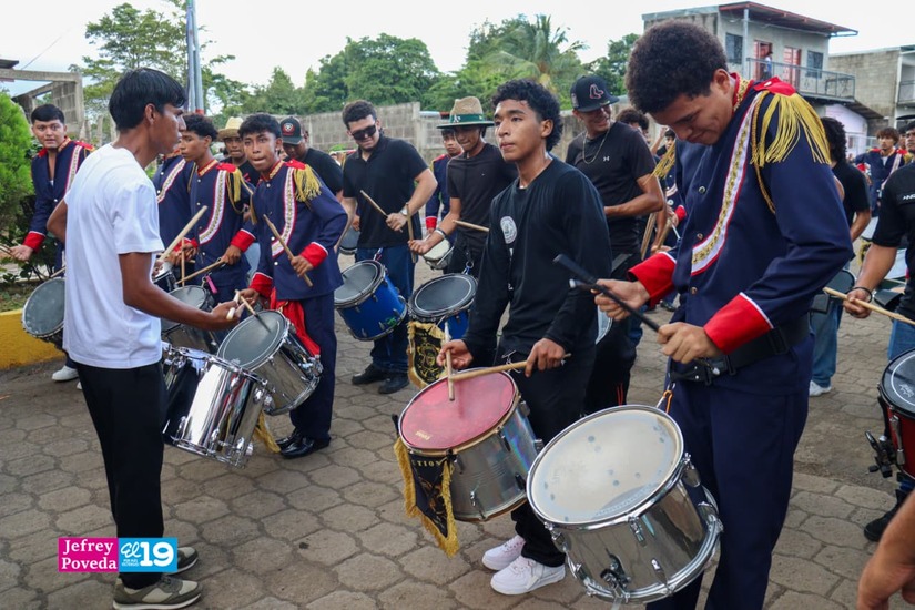 BANDAS3