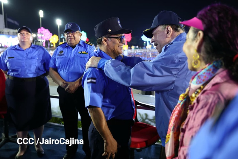 Aniversario-Policia-Nacional-27
