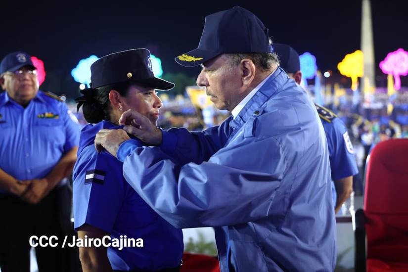 Aniversario-Policia-Nacional-9