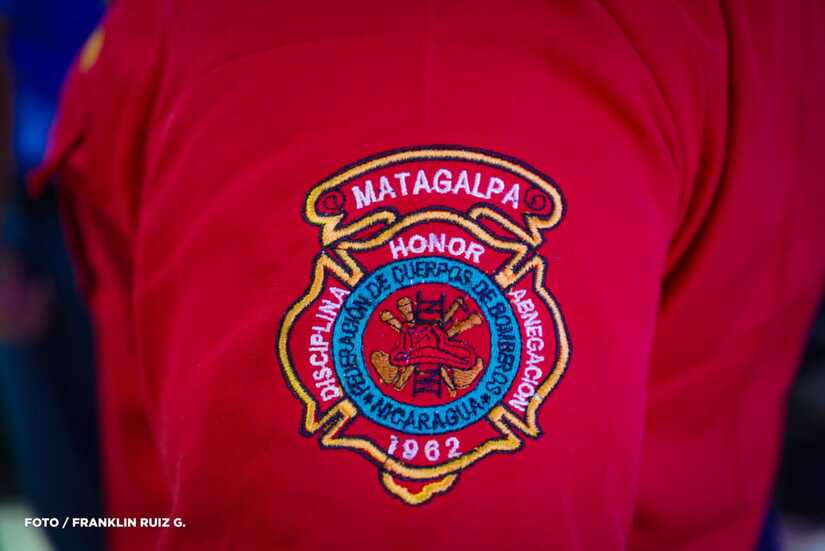 Bomberos-Unidos-1