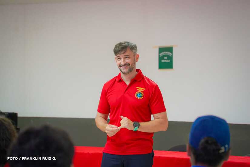 Bomberos-Unidos-5