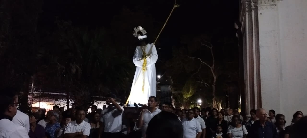 SILENCIO-(14)