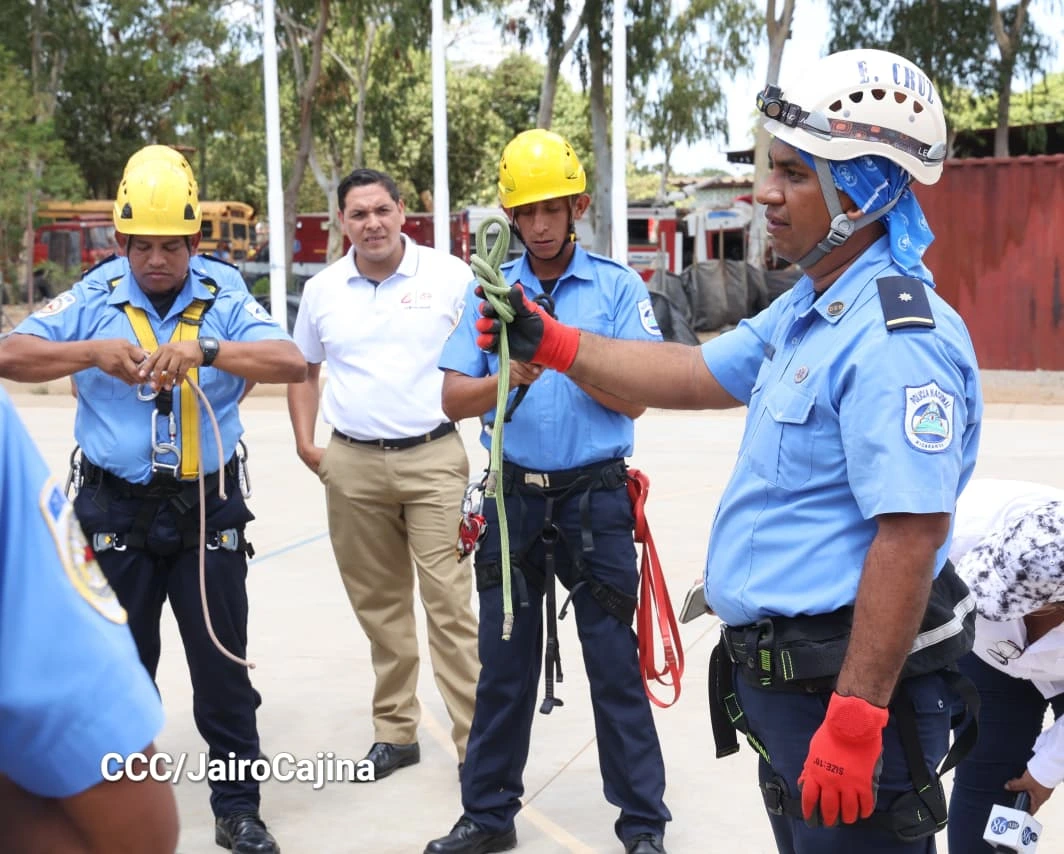 BOMBEROS2