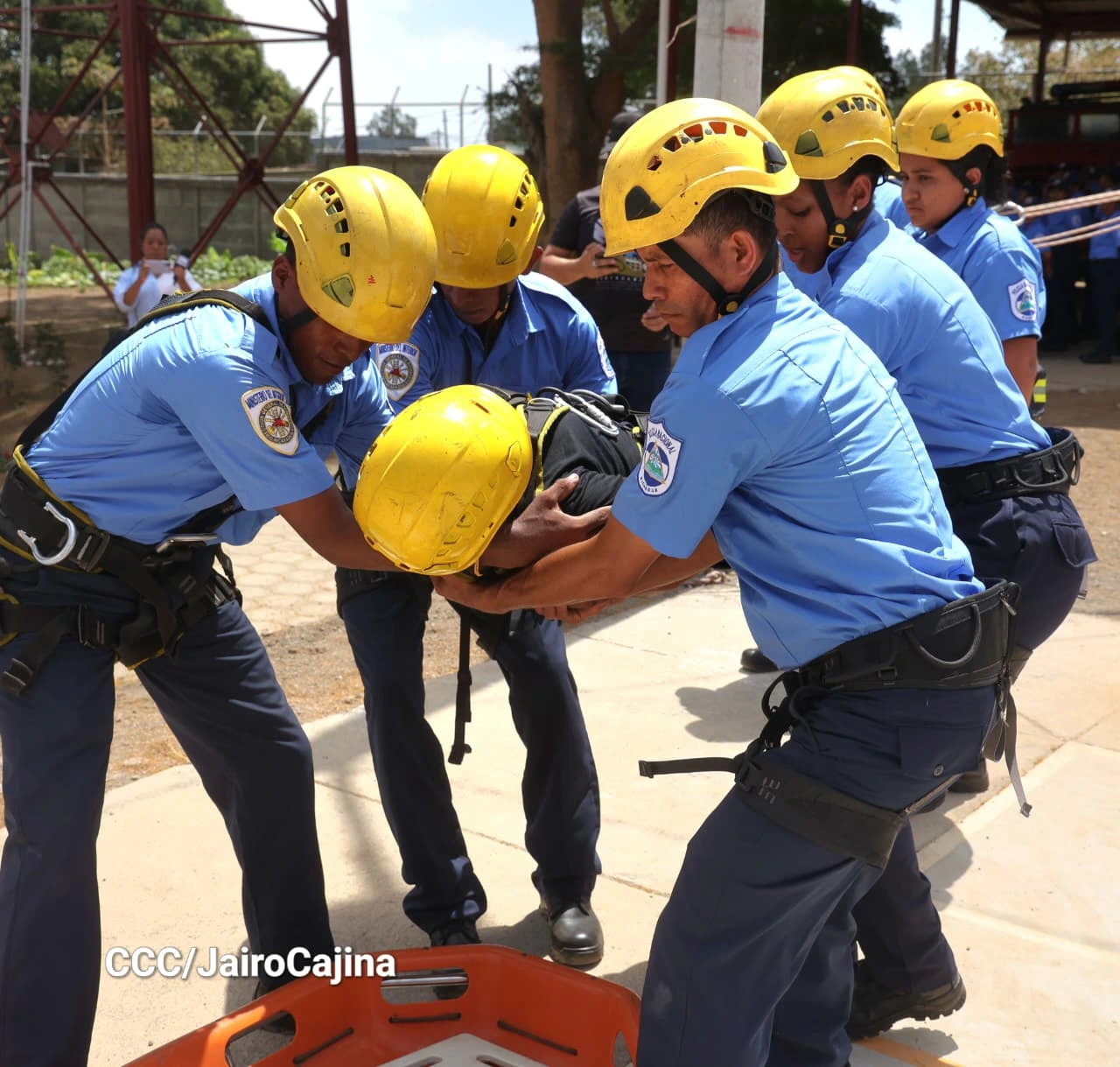 BOMBEROS3
