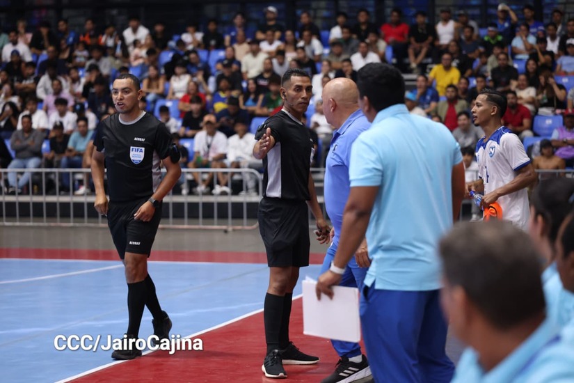 Futsal--(21)