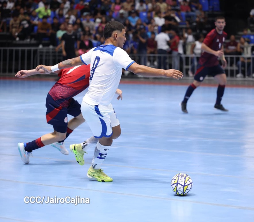 Futsal--(5)