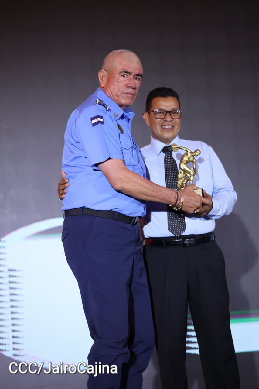 Premios-11