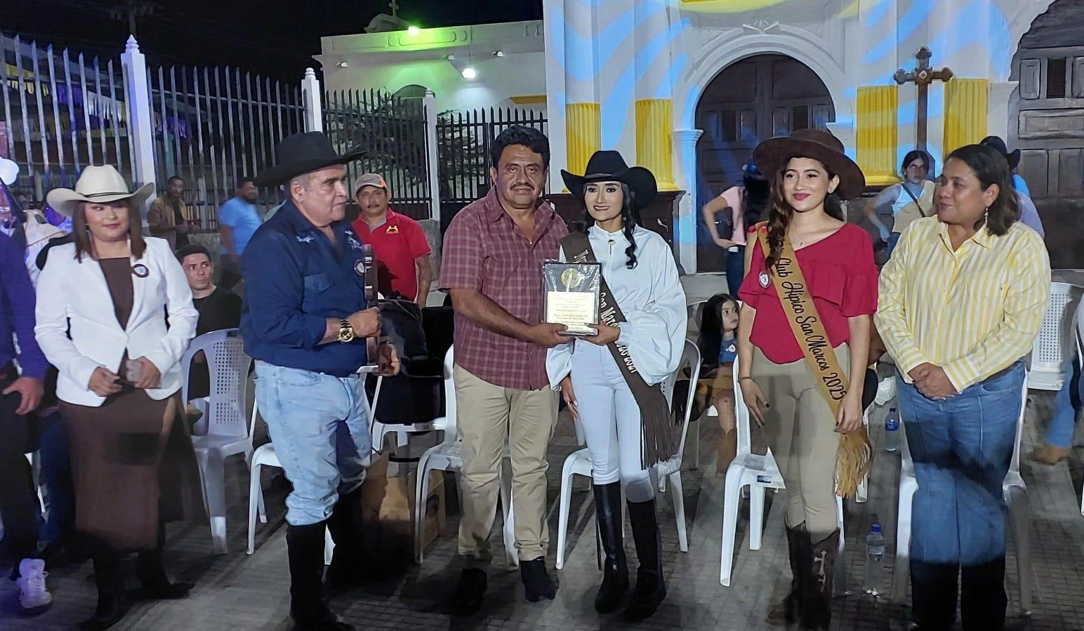 HIPICA15