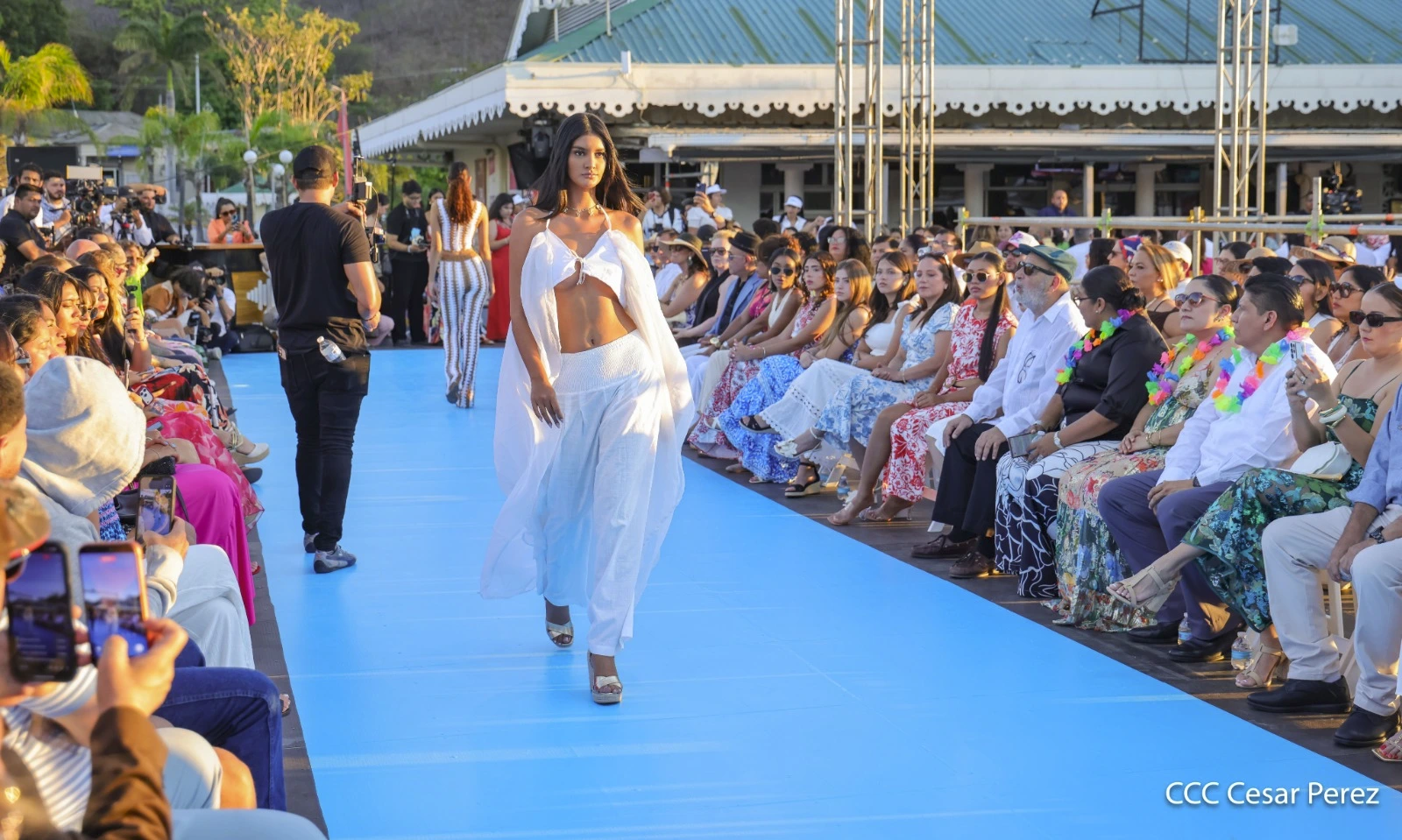 PASARELA-(19)
