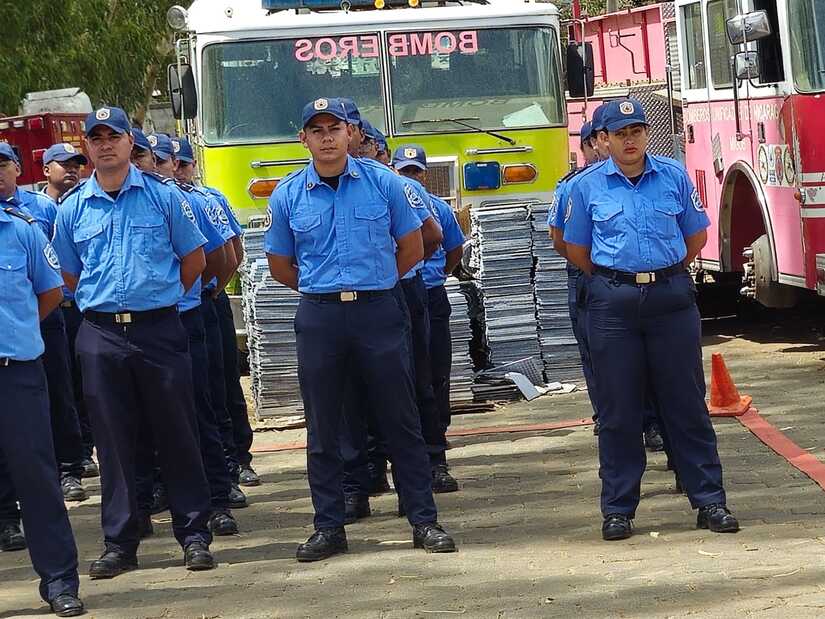 Bomberos-Unidos-22