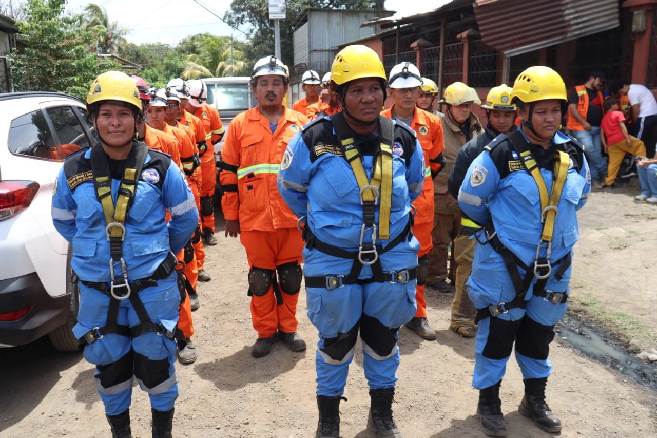 BOMBEROS4_4_11zon