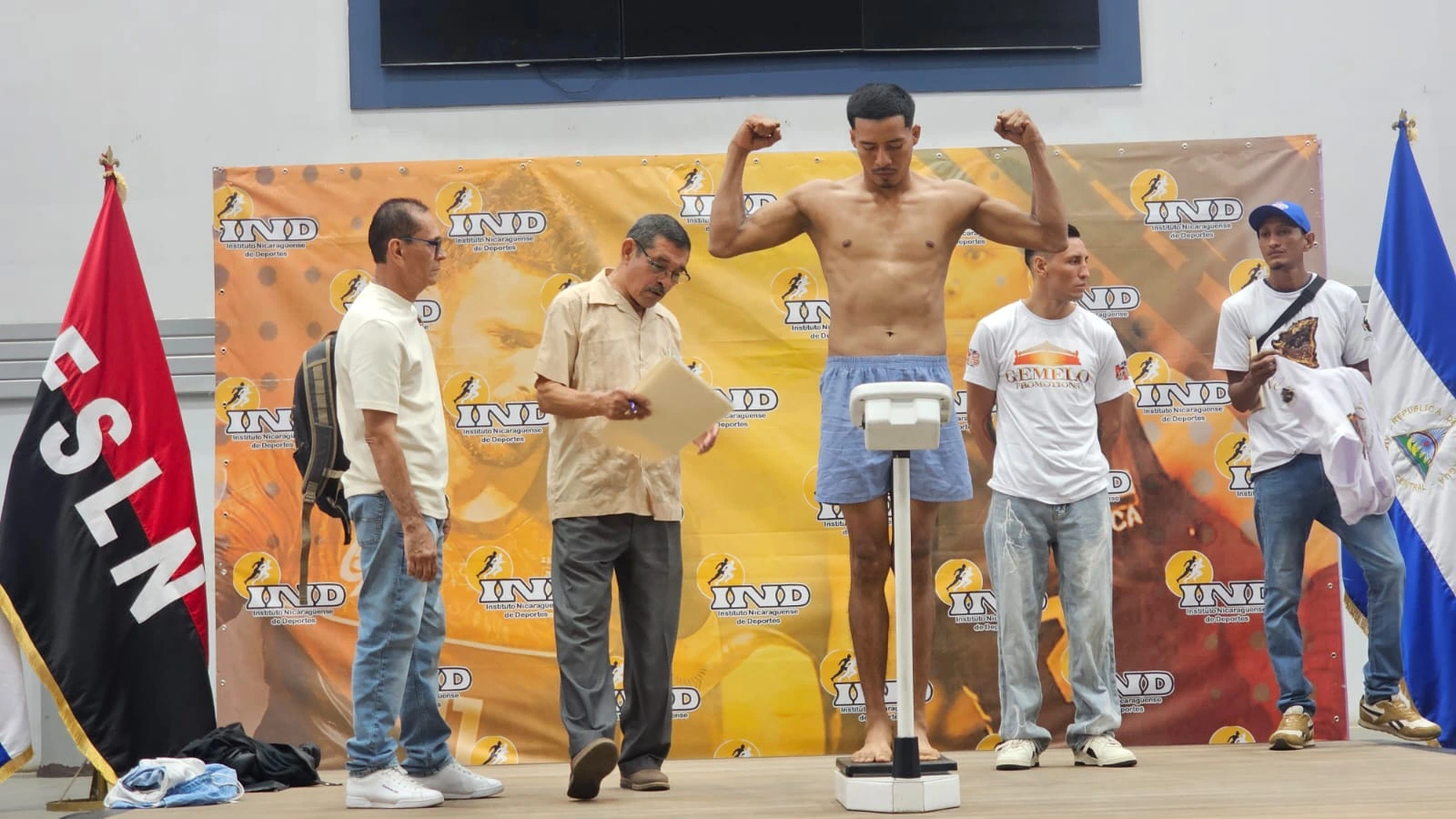 BOXEO11
