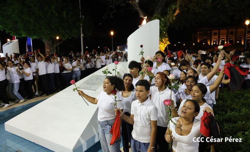 JUVENTUD--(11)