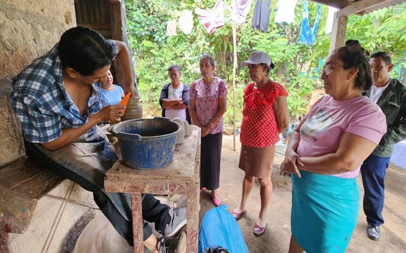 Artesanos-de-barro-6